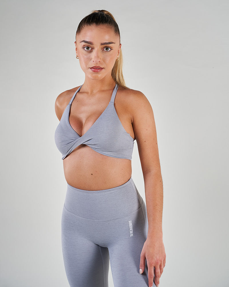 Brassière de sport EVY Gris Reaverfit, conçue pour un séchage rapide après l'entraînement, durable, compression, respirabilité, feminin