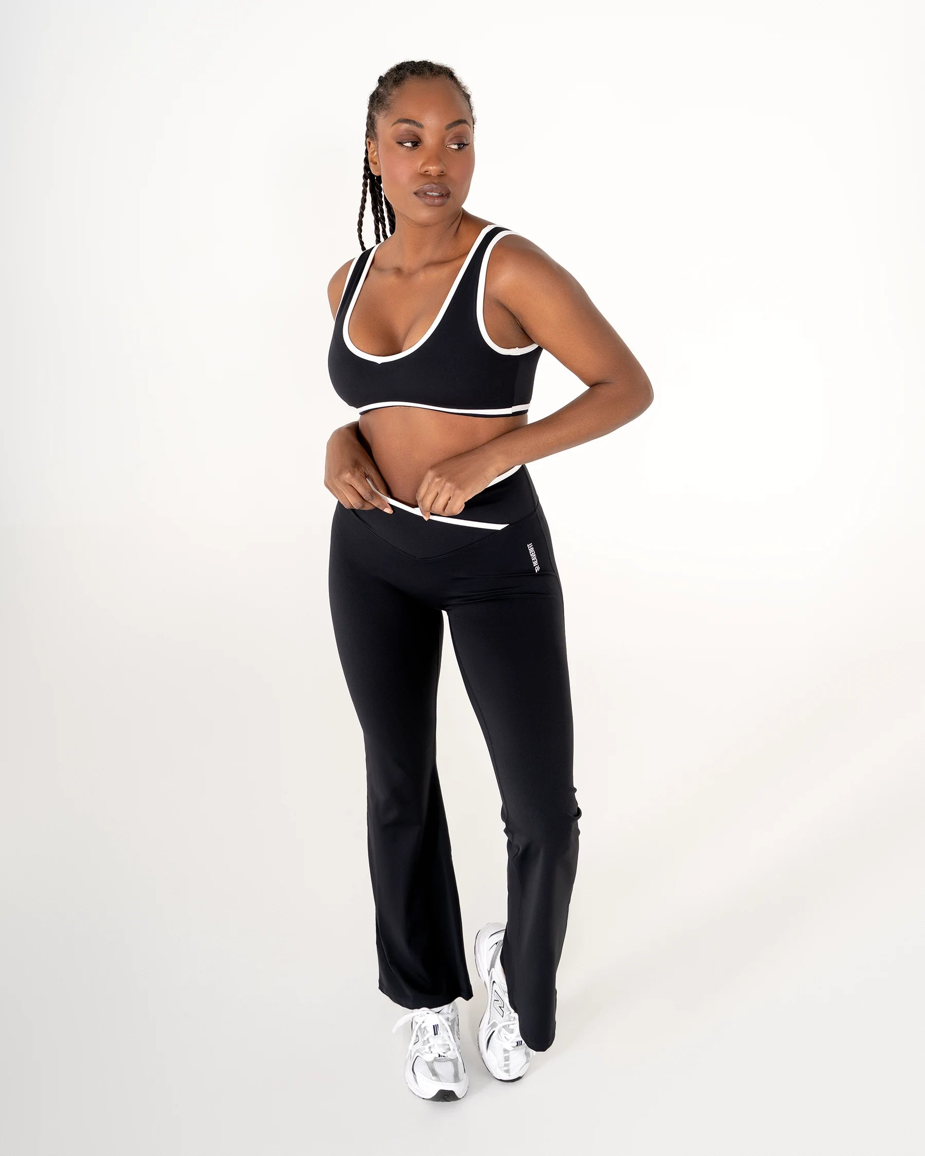 Brassière NOVA noire Reaverfit pour femme confortable pour le yoga