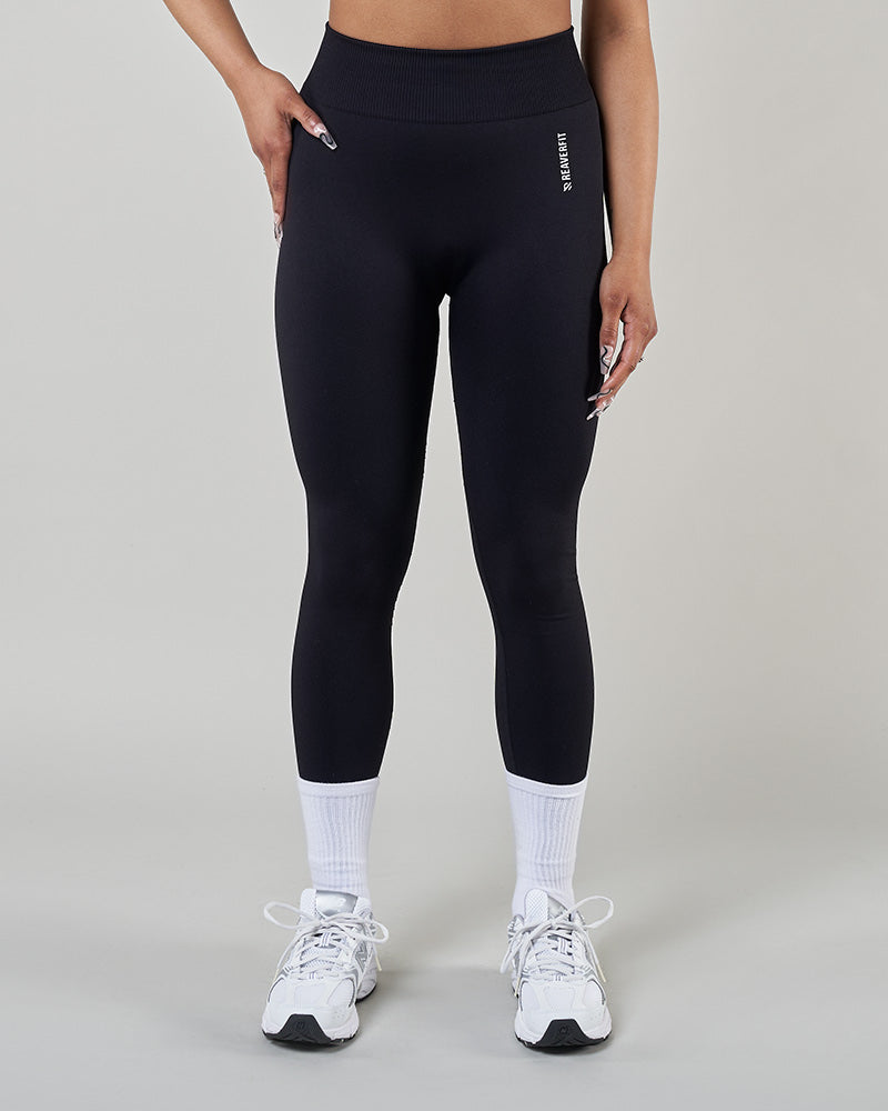 Legging sportif femme moulant fashion taille haute June noir tendance athleisure pour la musculation, fitness le crossfit et la course à pied