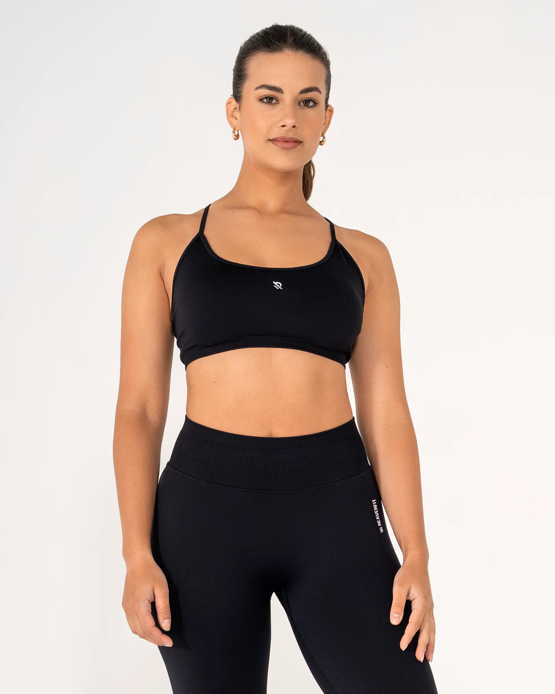 Brassière CORE noir Reaverfit pour femme douce et confortable pour le Pilates