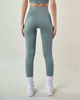 Legging sport taille haute chic fashion sexy activewear, un indispensable polyvalent pour les femmes actives