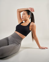 Legging tendance athleisure femme sport 2023 taille haute WAVES Gris foncé reaverfit effet seconde peau conçue pour épouser et valoriser votre silhouette